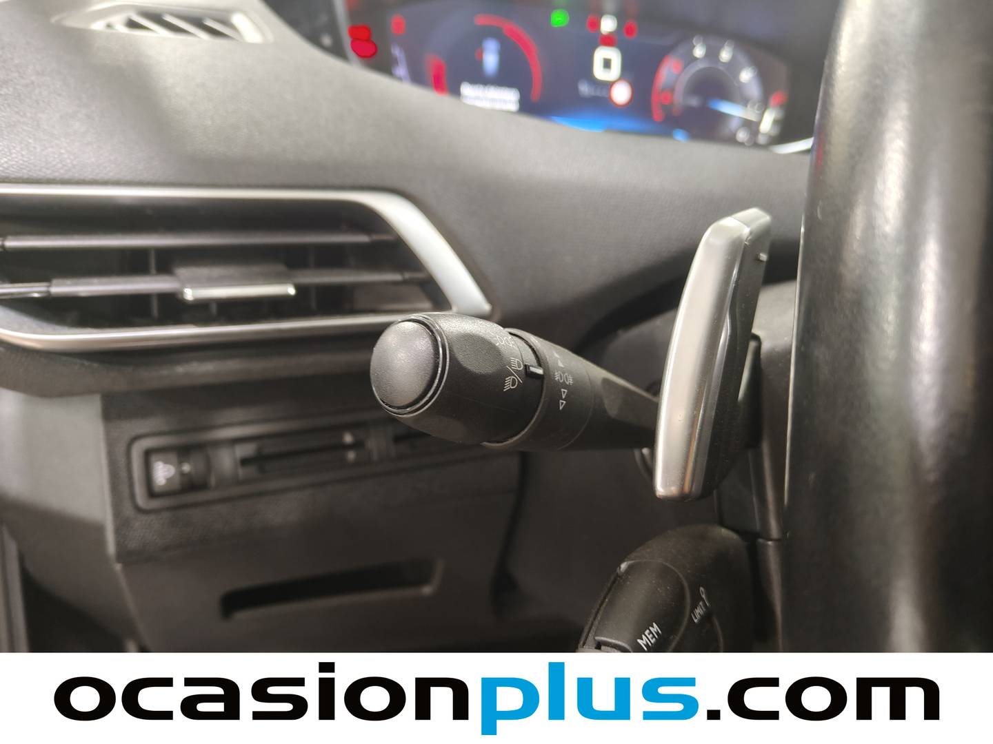 Foto Peugeot 5008 Peugeot 5008 1.6L BlueHDi S&S Active EAT6 (120 CV) 7 PLAZAS