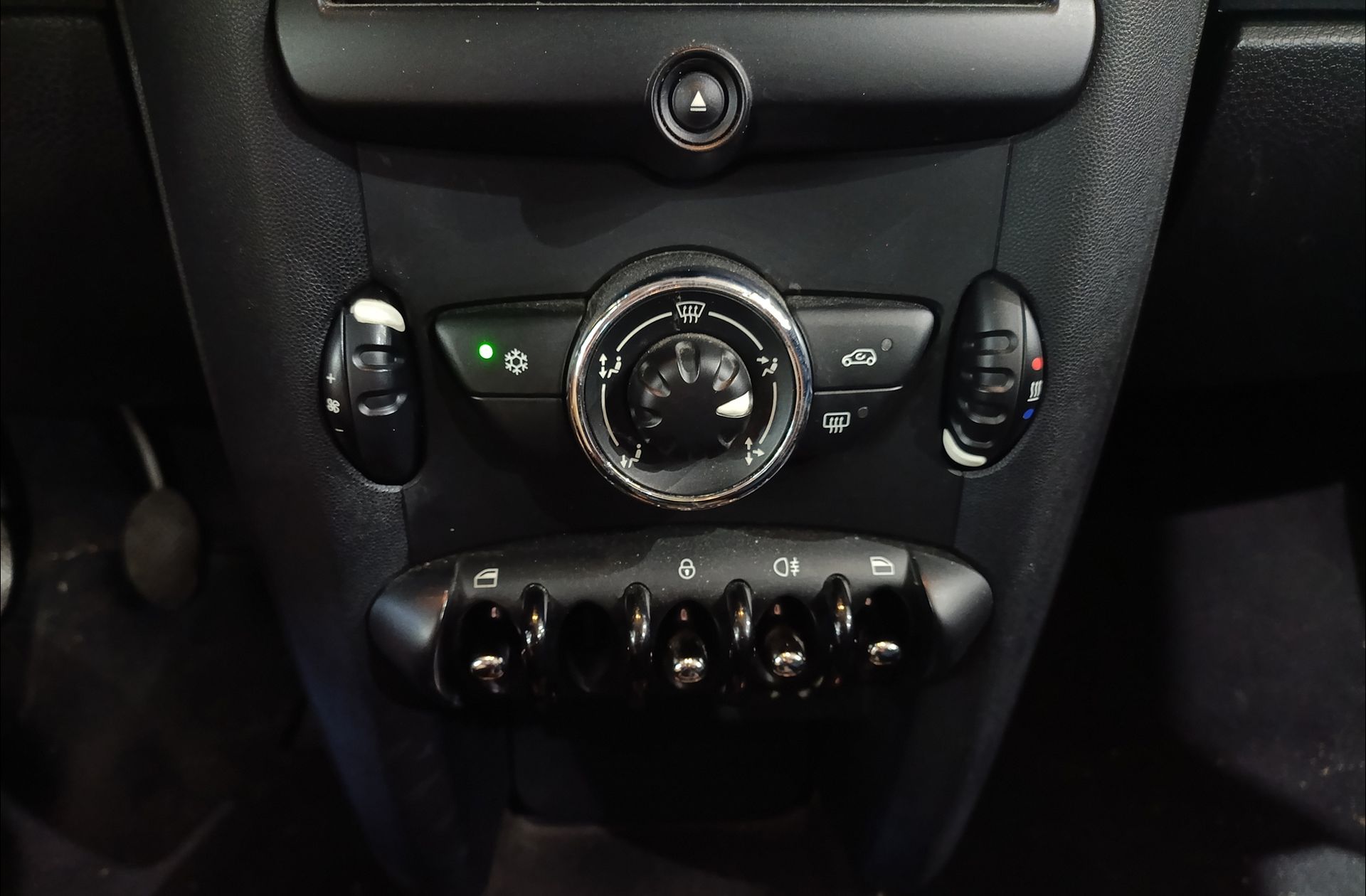 MINI Cooper One - foto 23