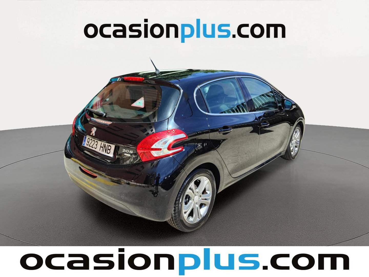 Foto trasera Peugeot 208 Peugeot 208 1.6 e-HDI Allure (92 CV) derecha