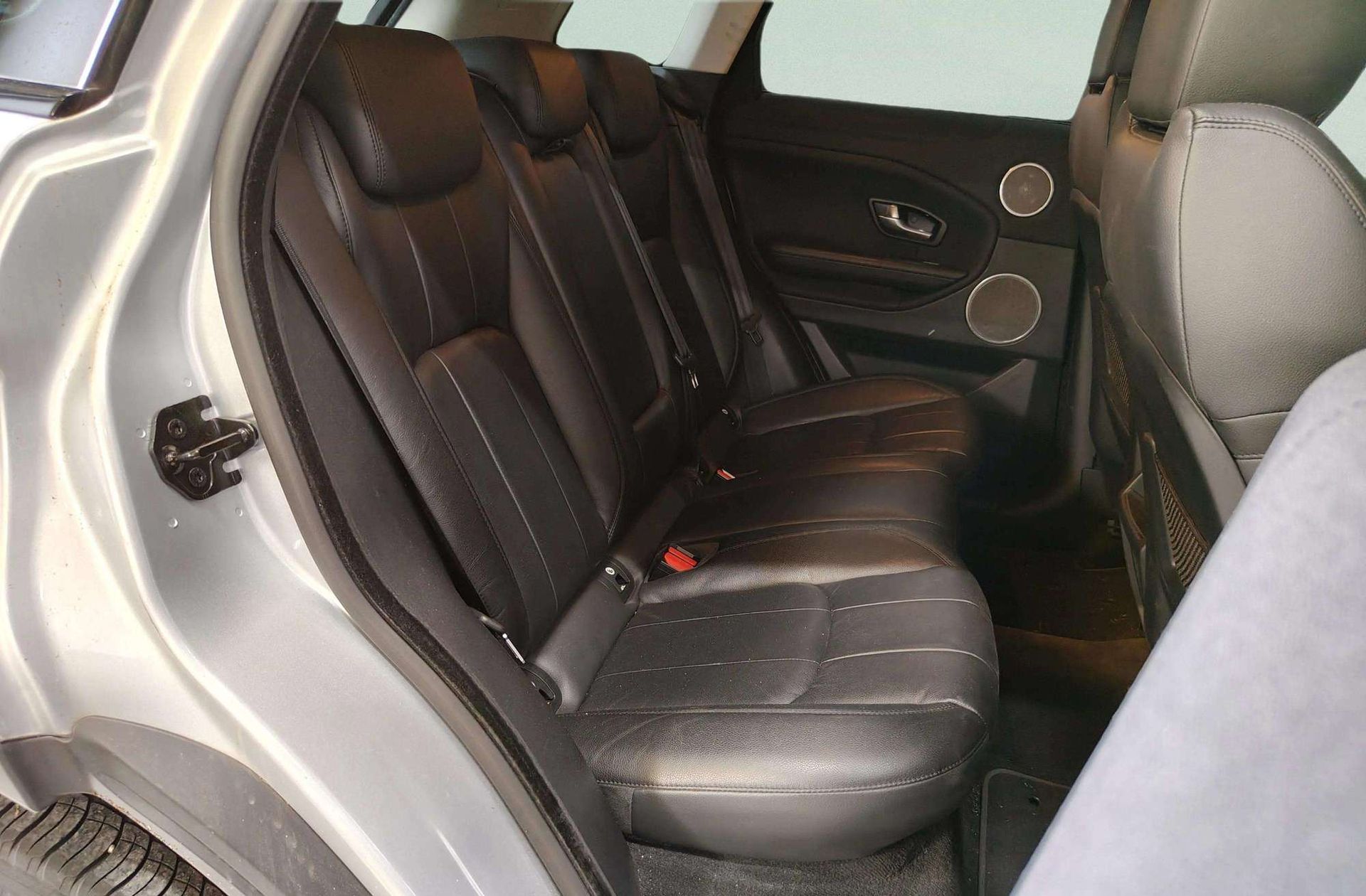 Land Rover Range Rover Evoque 2.0L TD4 SE 4x4 - foto 18