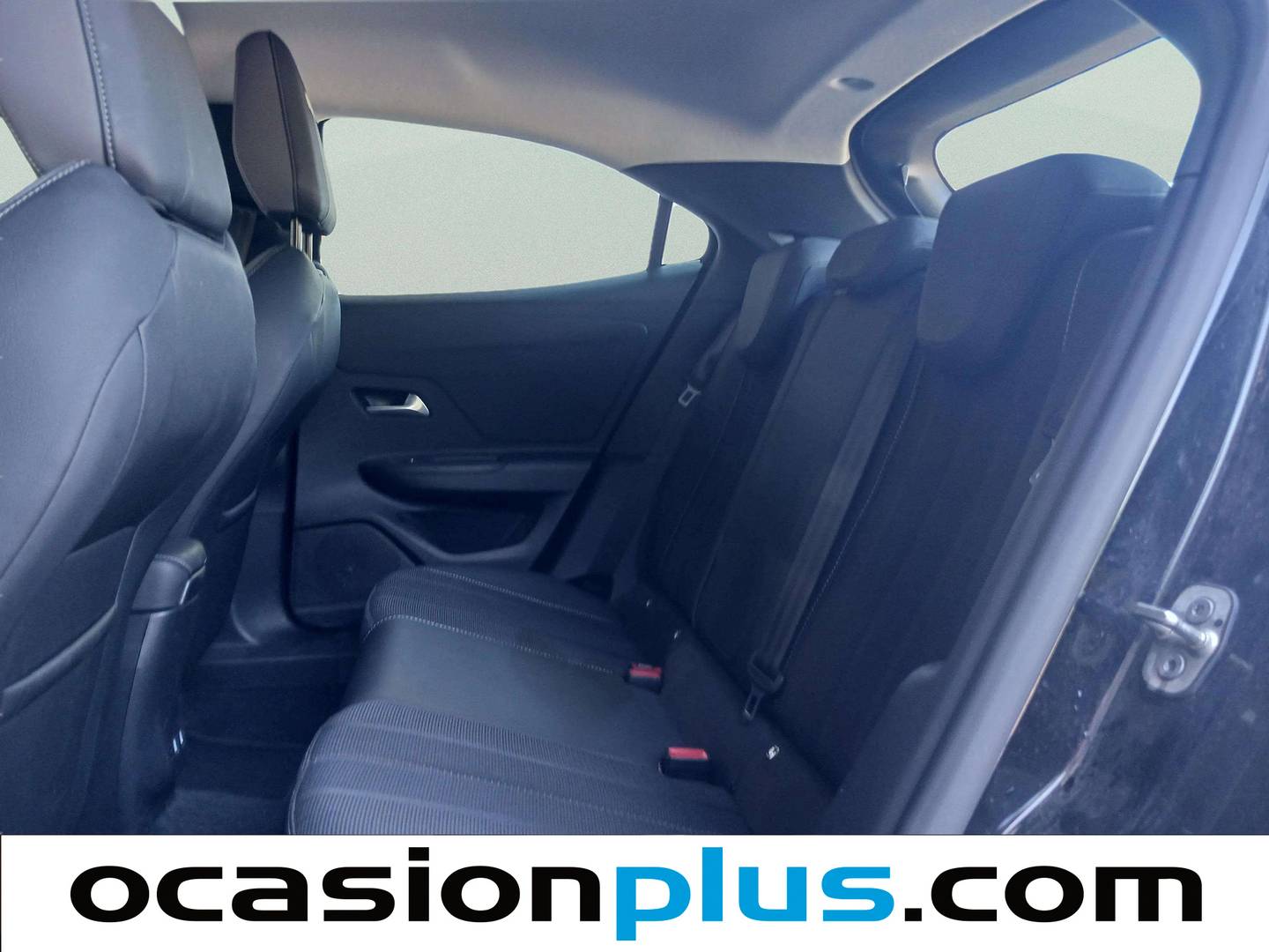 Foto asientos traseros Opel Mokka Opel Mokka 1.2 T Business Elegance (100 CV)