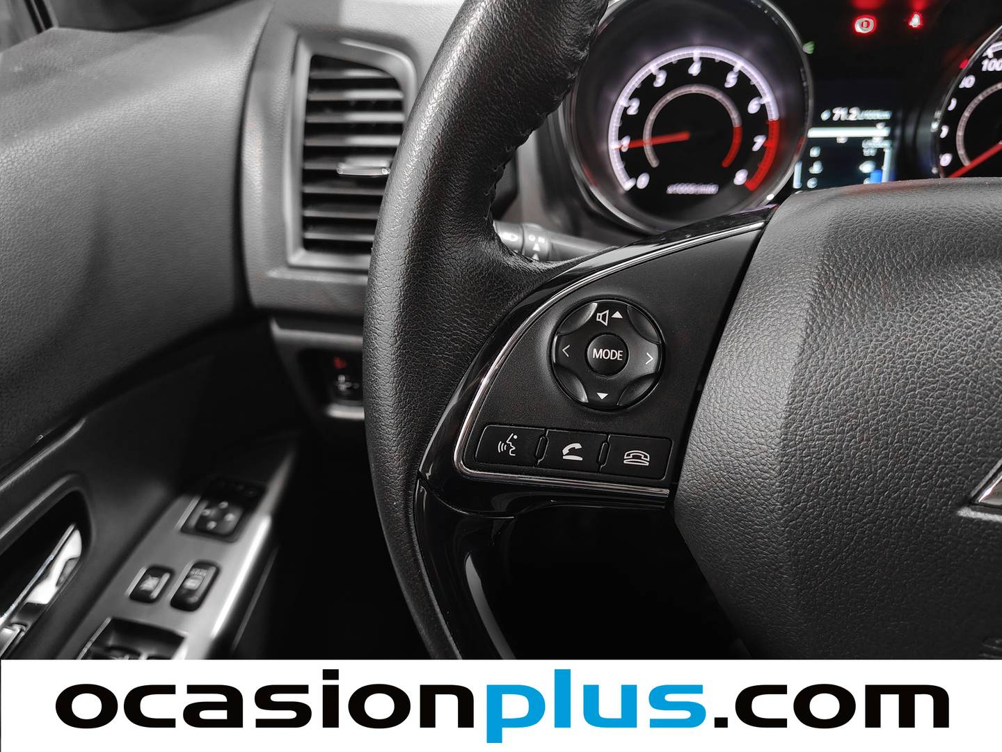 Mitsubishi ASX Mitsubishi ASX 160 MPI Motion (117 CV) seminuevo