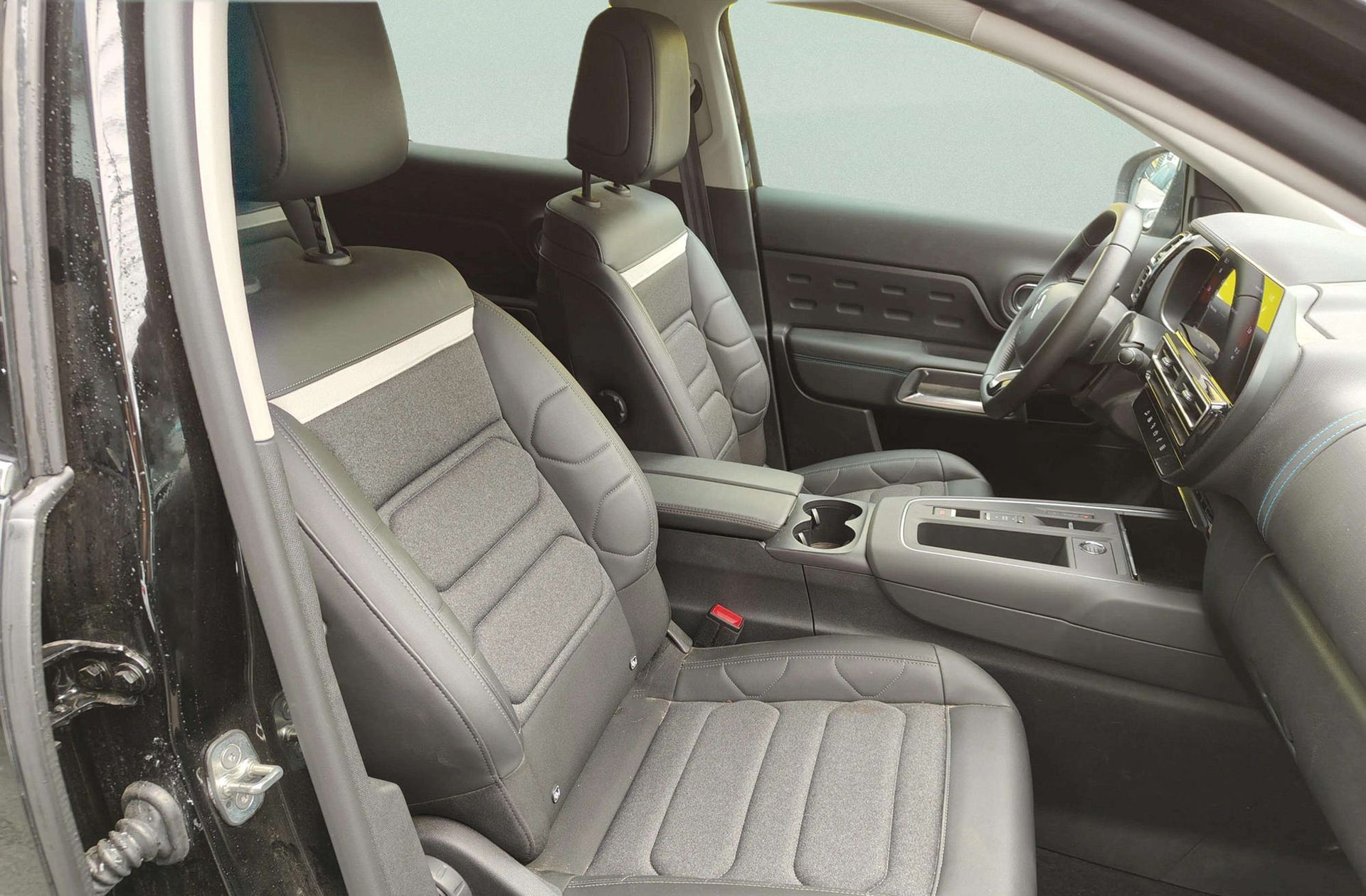 Citroën C5 Aircross Hybrid 136 Max e-DCS6 - foto 19