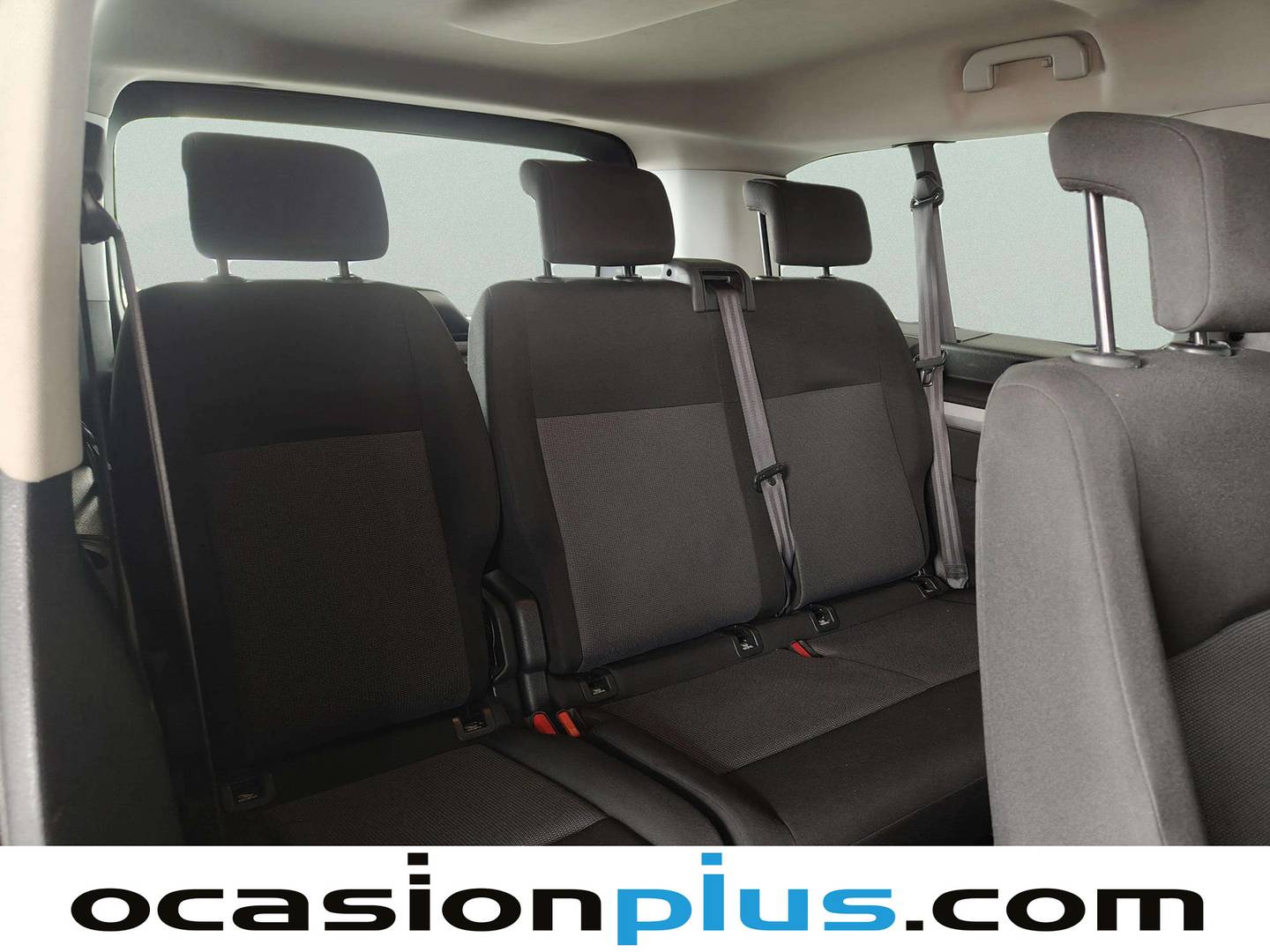 Extras y acabados del Peugeot Traveller Peugeot Traveller BlueHDi 120 Business Long (120 CV) 9 Plazas