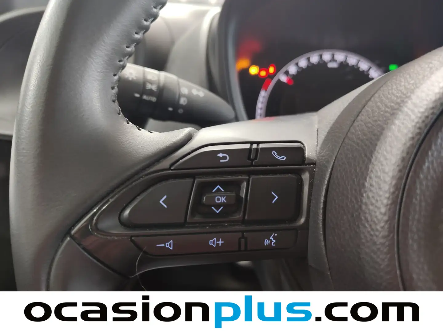 Foto Toyota Aygo X Cross Toyota Aygo X Cross 1.0 VVT-I Play (72 CV)