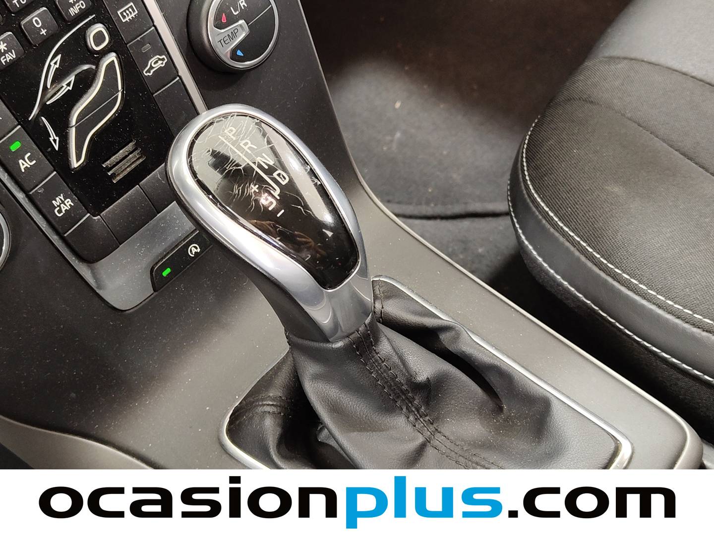 Foto Volvo V40 Volvo V40 D2 Kinetic Auto (115 CV)