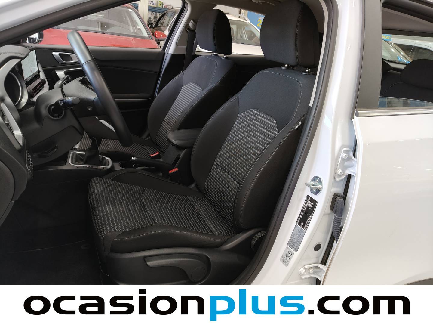 Foto asientos delanteros KIA XCeed KIA XCeed 1.0 T-GDi Drive (100 CV)