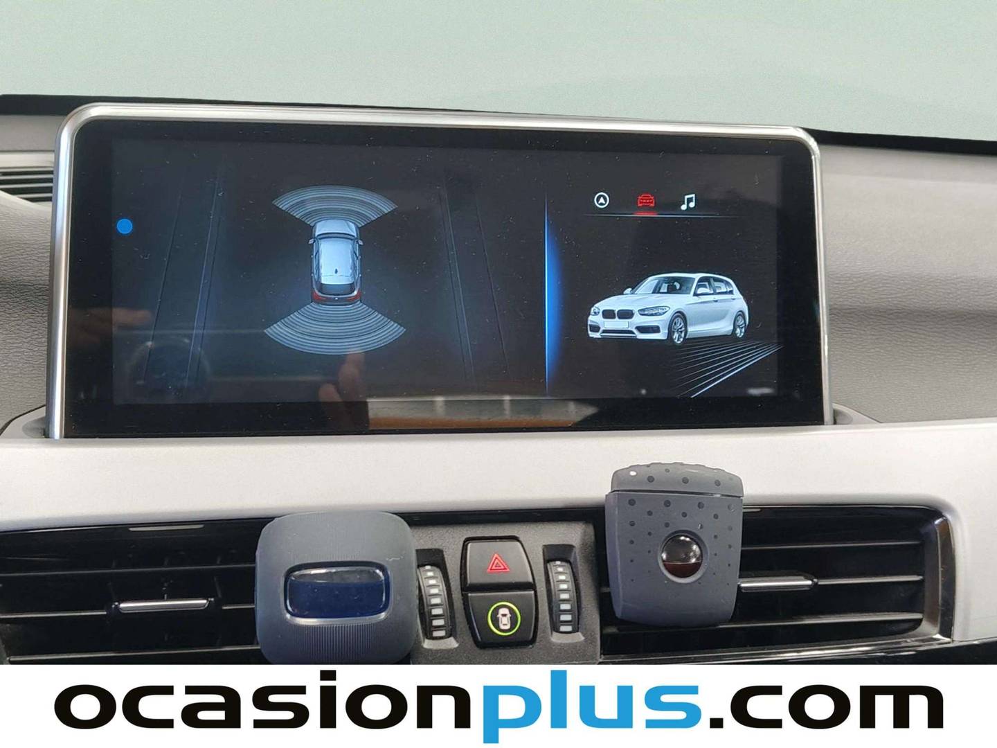 Equipamiento del BMW X1 BMW X1 sDrive18d (150 CV)