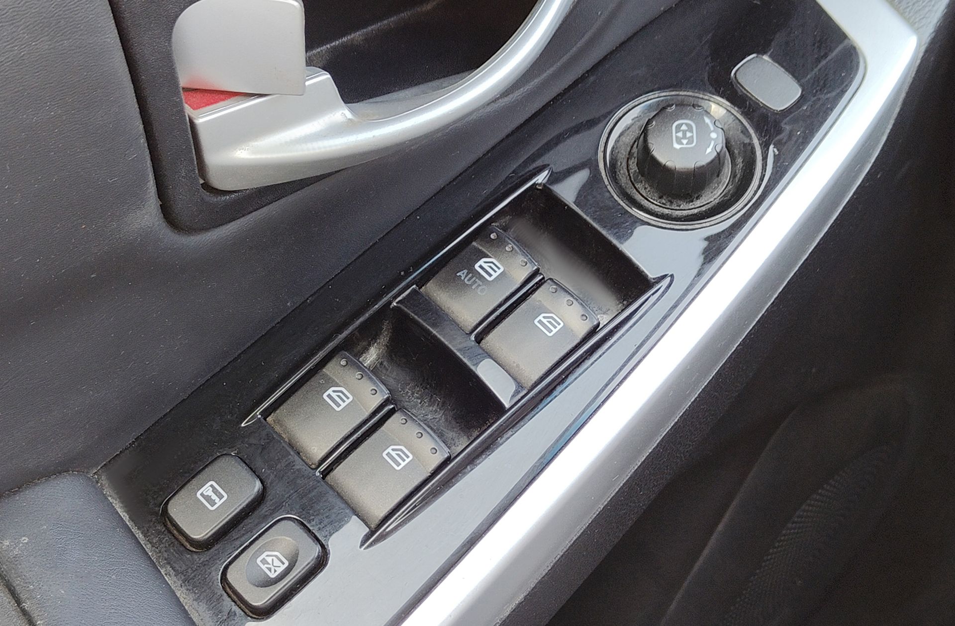 SsangYong Korando D20T Premium 4x2 - foto 34