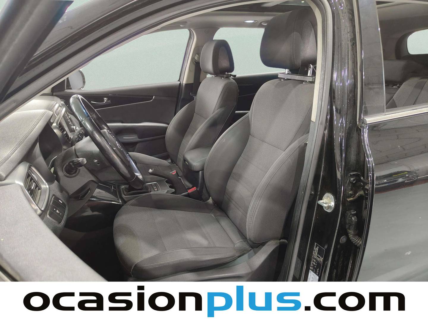 Foto asientos delanteros KIA Sorento KIA Sorento 2.2 CRDi Drive 4x2 (200 CV) 7 Plazas