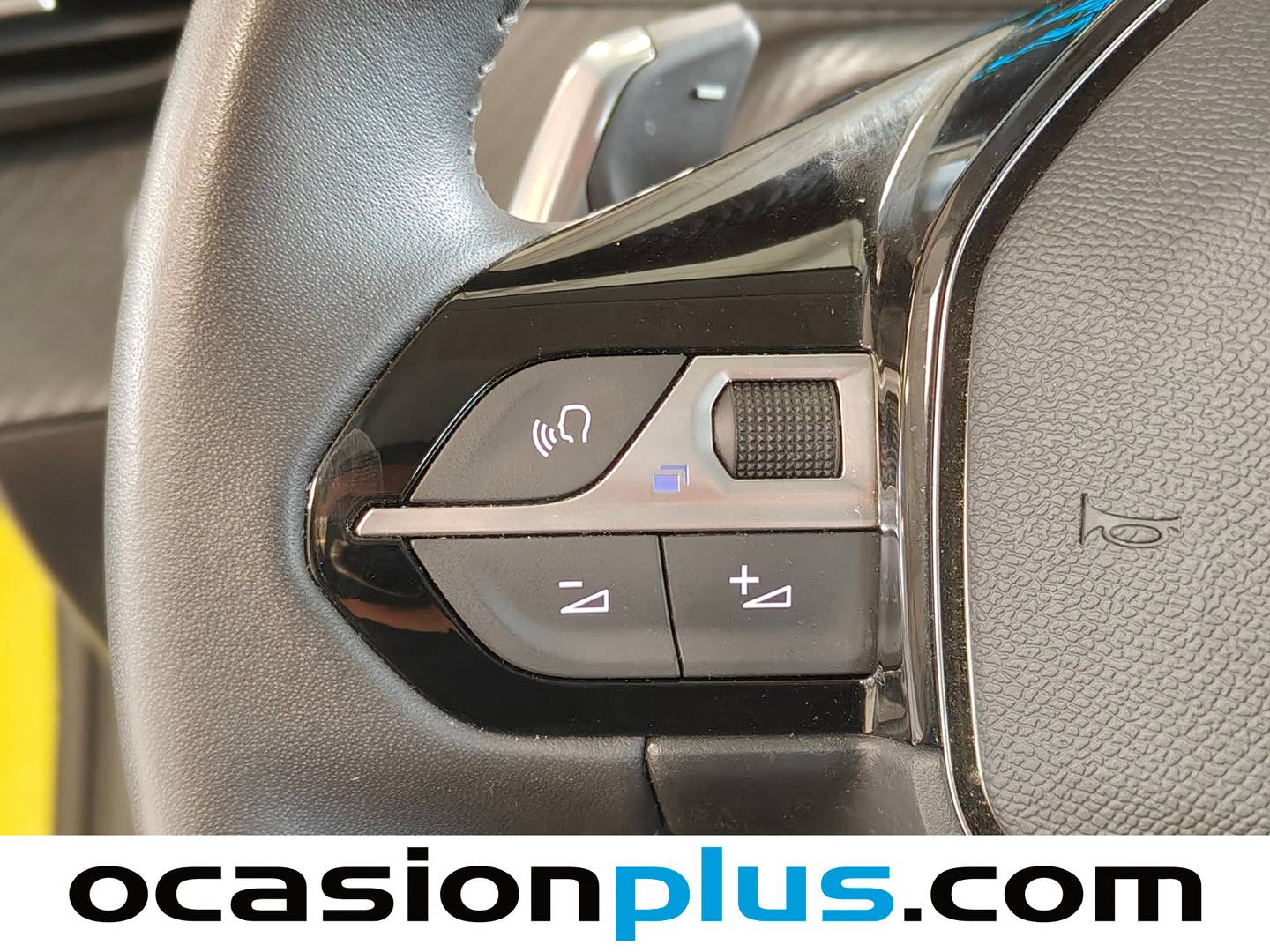 Peugeot 208 Peugeot 208 Style Hybrid 110 eDCS6 (110 CV) seminuevo