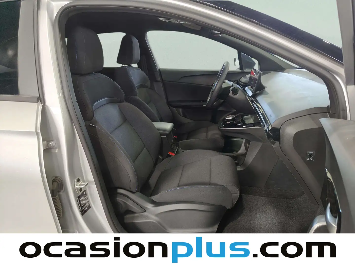 Foto MG MG4 MG MG4 51kWh Standard (170 CV)