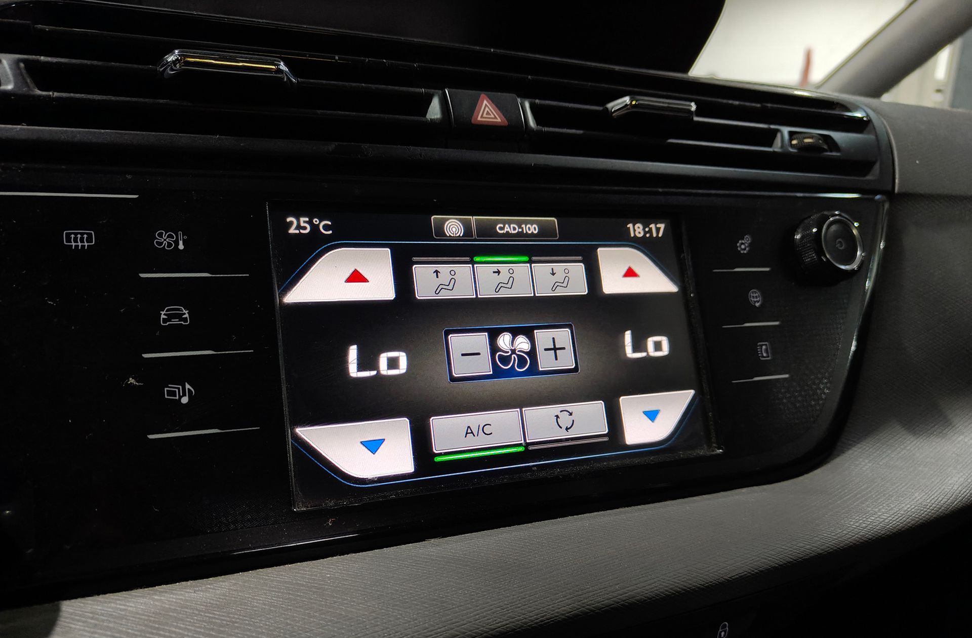 Citroën C4 Grand Picasso e-HDi 115 Airdream Attraction 7 plazas - foto 32