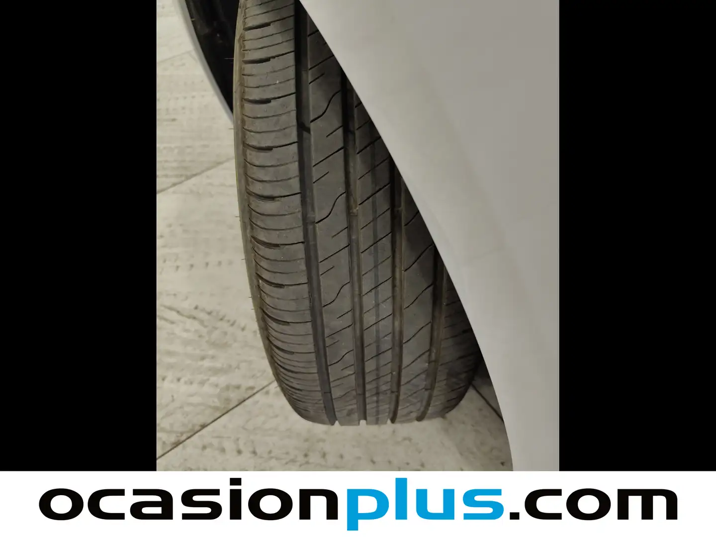 Foto Peugeot 308 Peugeot 308 PureTech 130 S&S Active Pack EAT8  (130 CV)