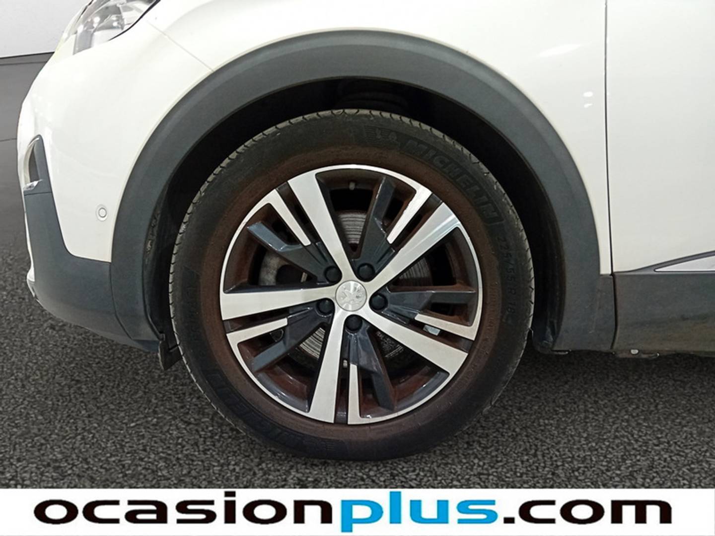 Foto Peugeot 3008 Hybrid Peugeot 3008 Hybrid 225 GT Line e-EAT8 (225 CV)