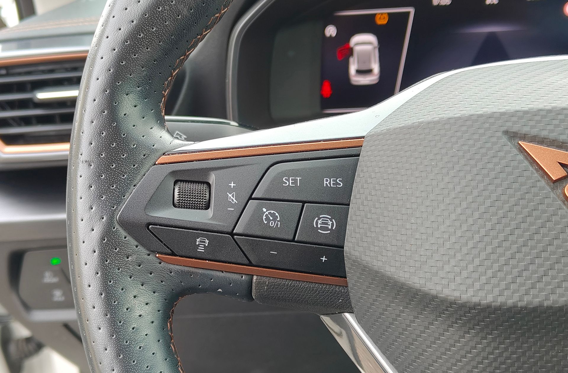 Cupra Formentor 1.5 TSI - foto 29