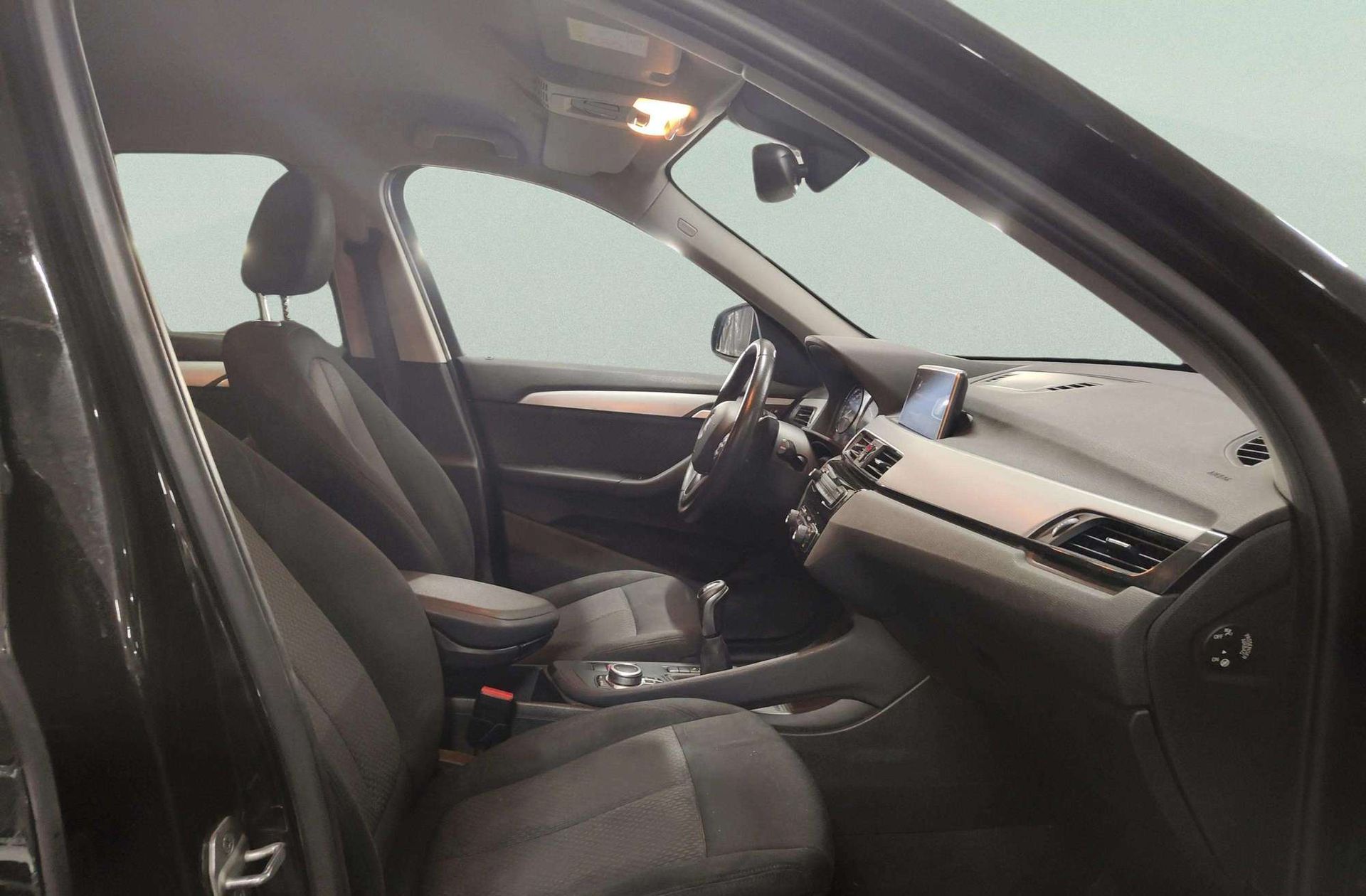 BMW X1 sDrive16d - foto 18