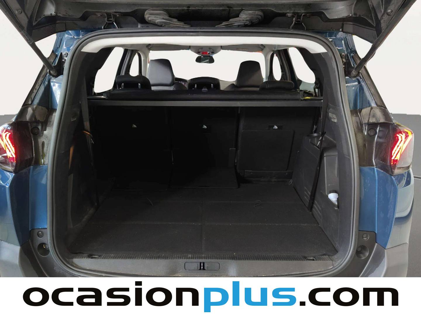 Foto Peugeot 5008 Peugeot 5008 BlueHDI 130 S&S Allure Pack EAT8 (130 CV) 7 Plazas siete plazas