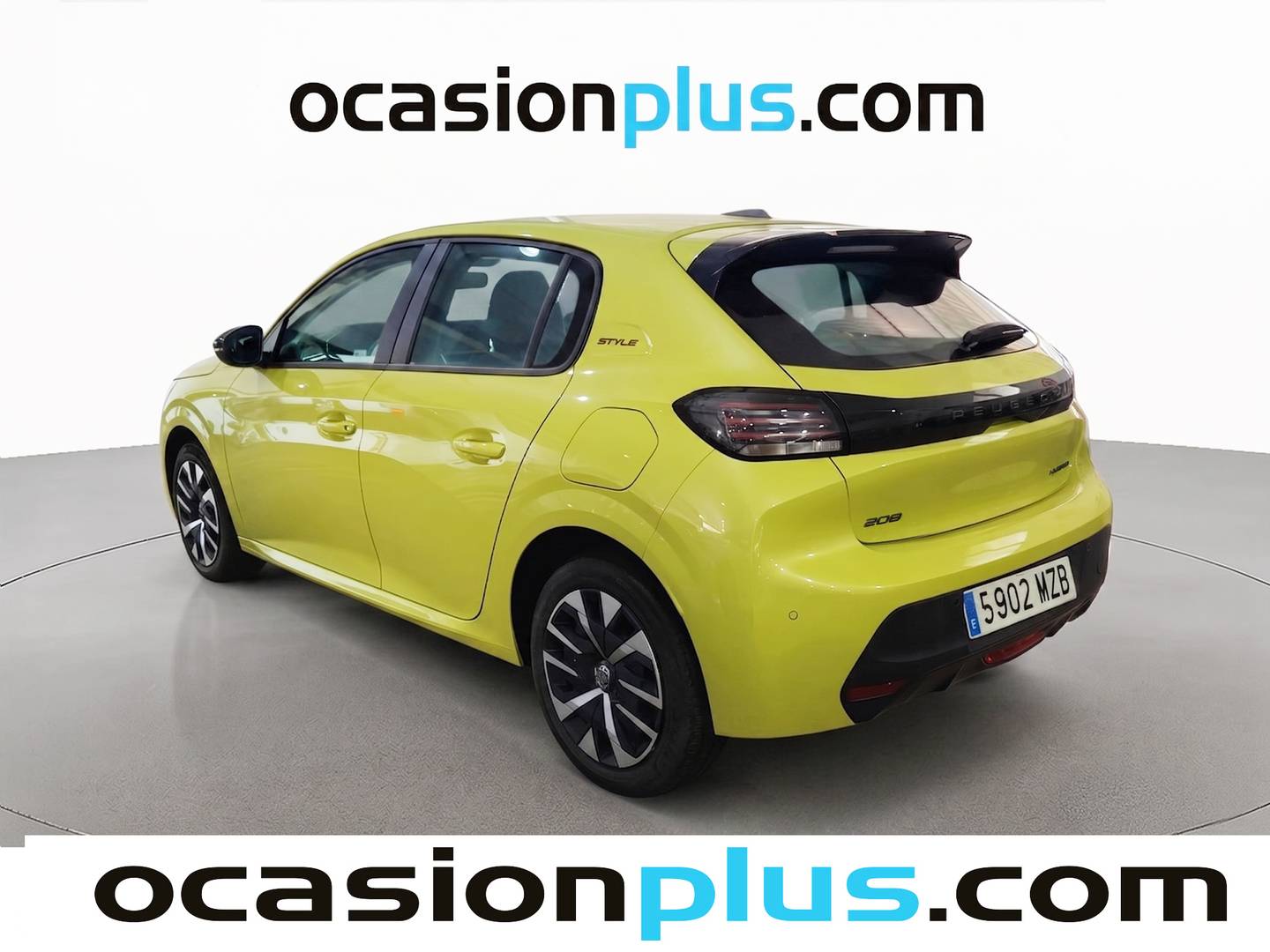 Foto trasera Peugeot 208 Peugeot 208 Style Hybrid 100 eDCS6 (100 CV) izquierda
