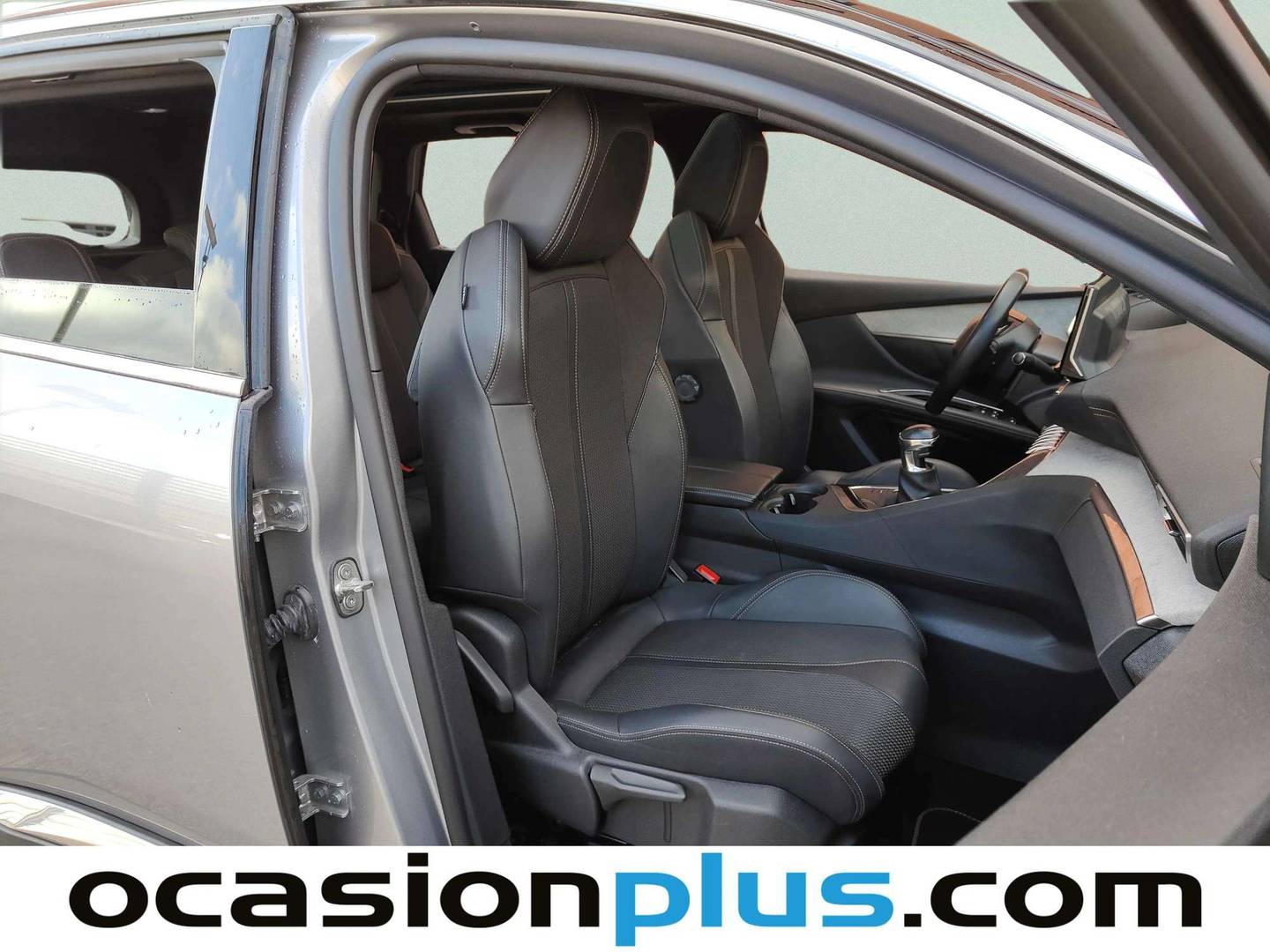 Foto Peugeot 5008 Peugeot 5008 PureTech 130 S&S GT (130 CV) 7 Plazas