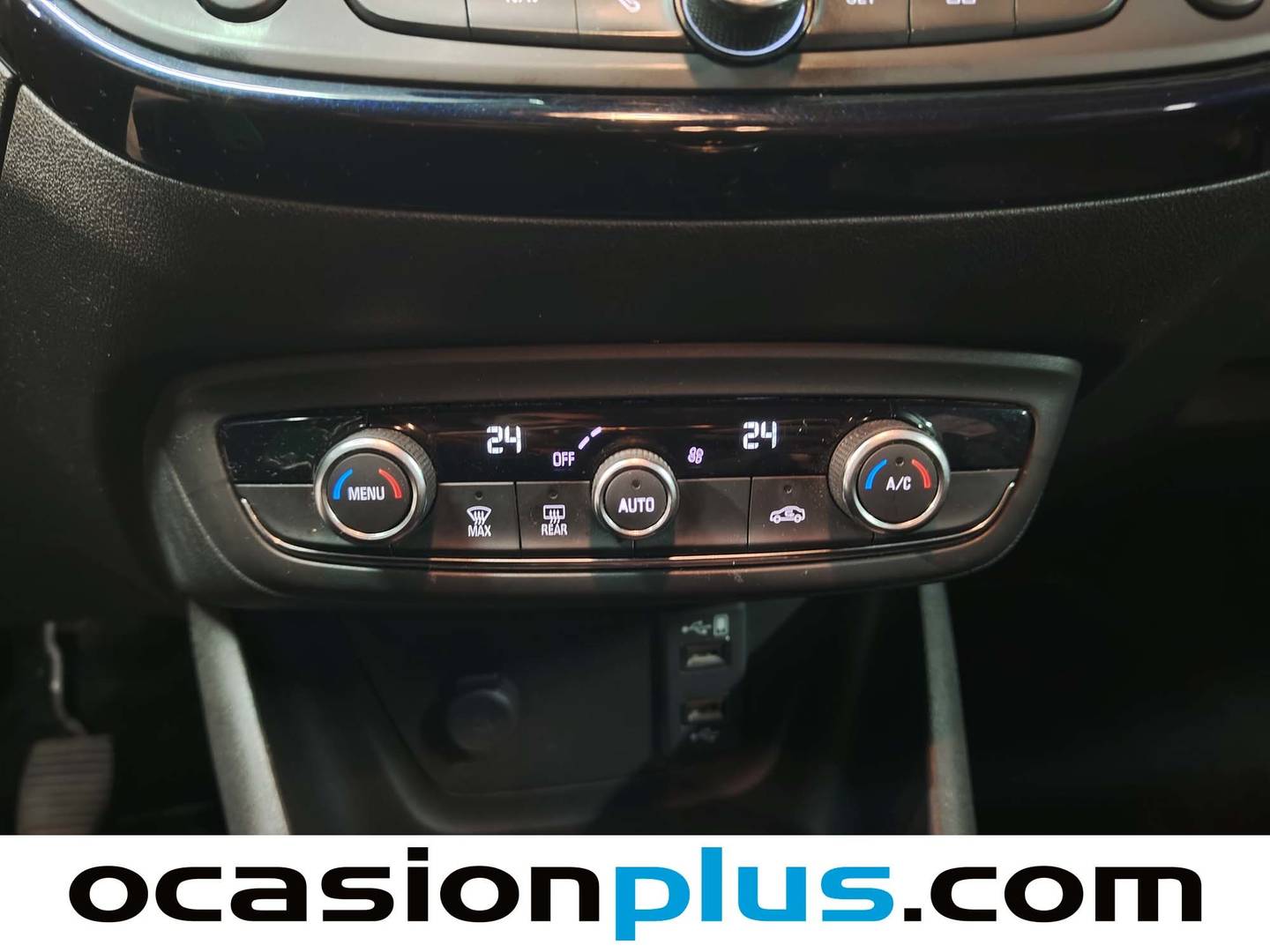 Foto Opel Crossland X Opel Crossland X 1.2 S&S Design Line 120 Aniversario (110 CV)