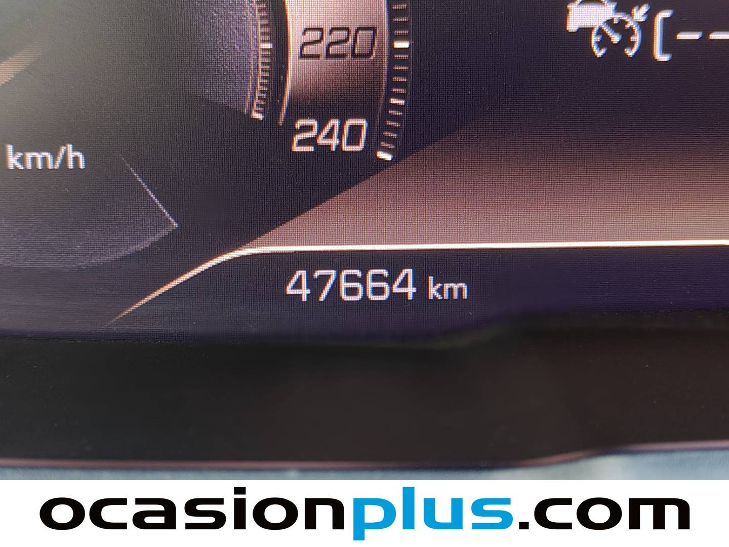 Foto Peugeot 3008 Peugeot 3008 PureTech 130 S&S GT EAT8 (130 CV)