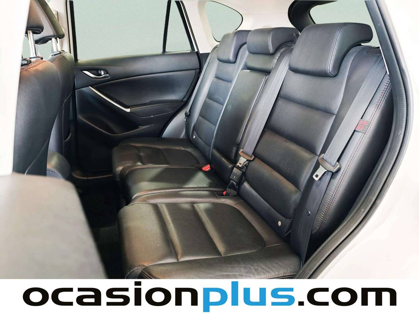 Foto asientos traseros Mazda CX-5 Mazda CX-5 2.2 DE Luxury + Premium + Travel + SunRoof 4WD Auto (175 CV)