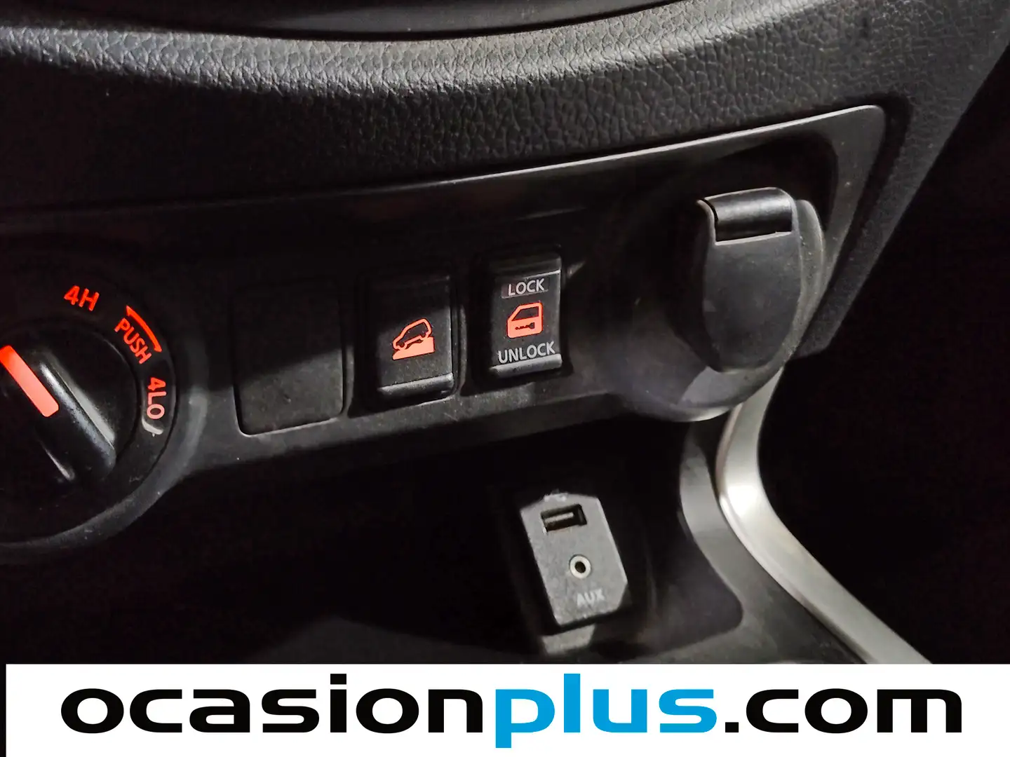 Foto Nissan Navara Nissan Navara 2.3 dCi Doble Cabina Visia (163 CV)