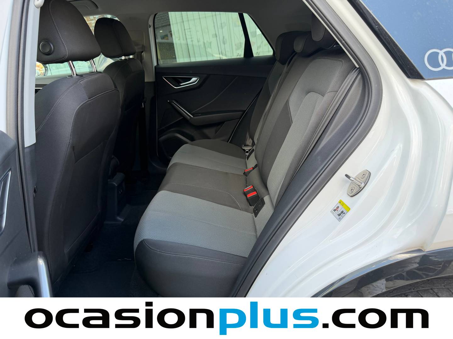 Foto asientos traseros Audi Q2 Audi Q2 ALL-IN edition 35 TFSI (150 CV) S tronic