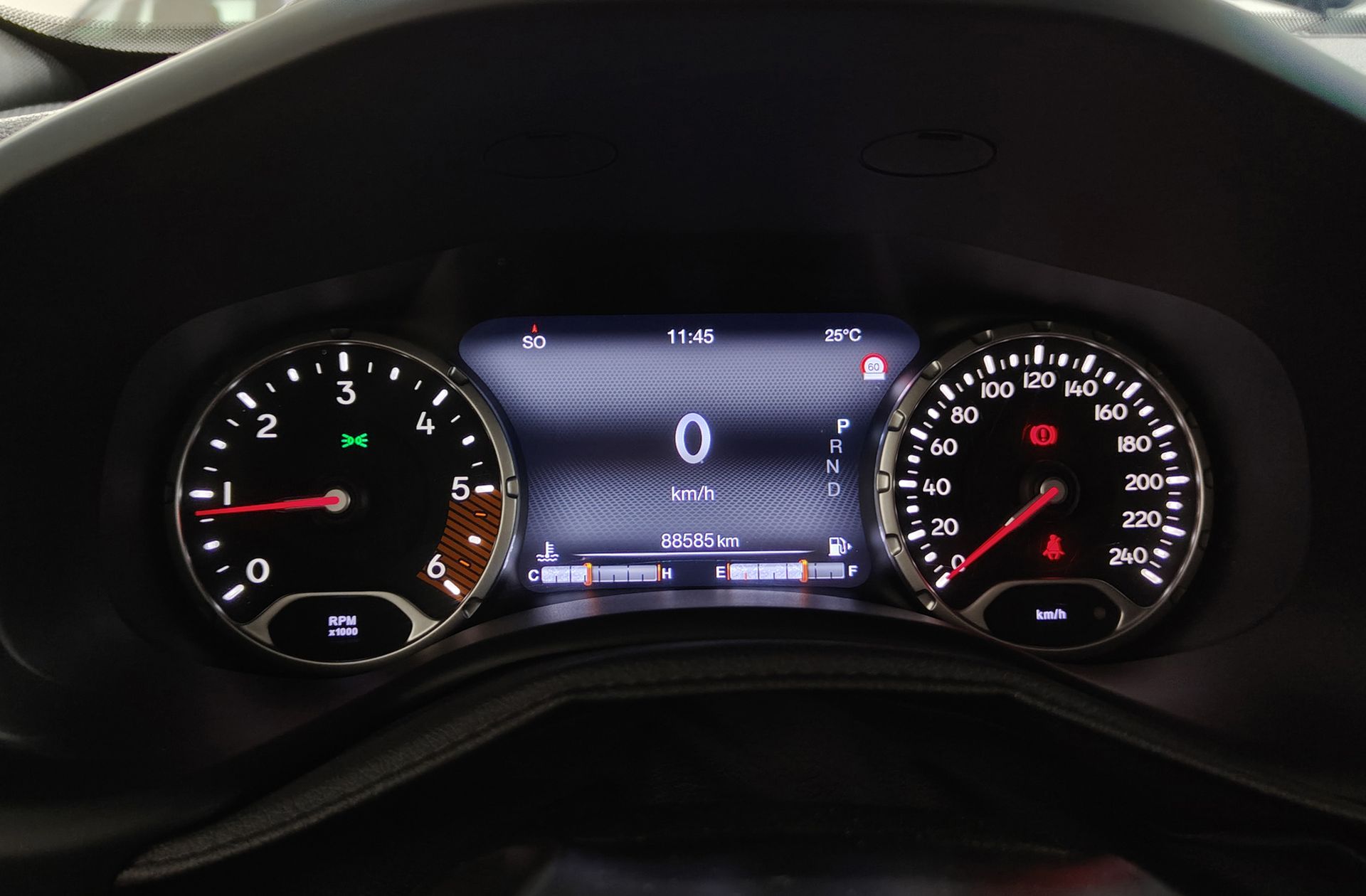 Jeep Renegade 1.6 MultiJet Limited 4x2 Ddct - foto 23