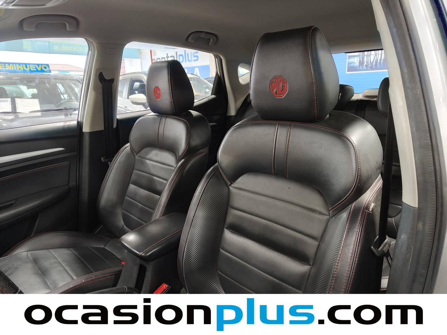 Extras y acabados del MG ZS MG ZS 1.5 Luxury  (106 CV)