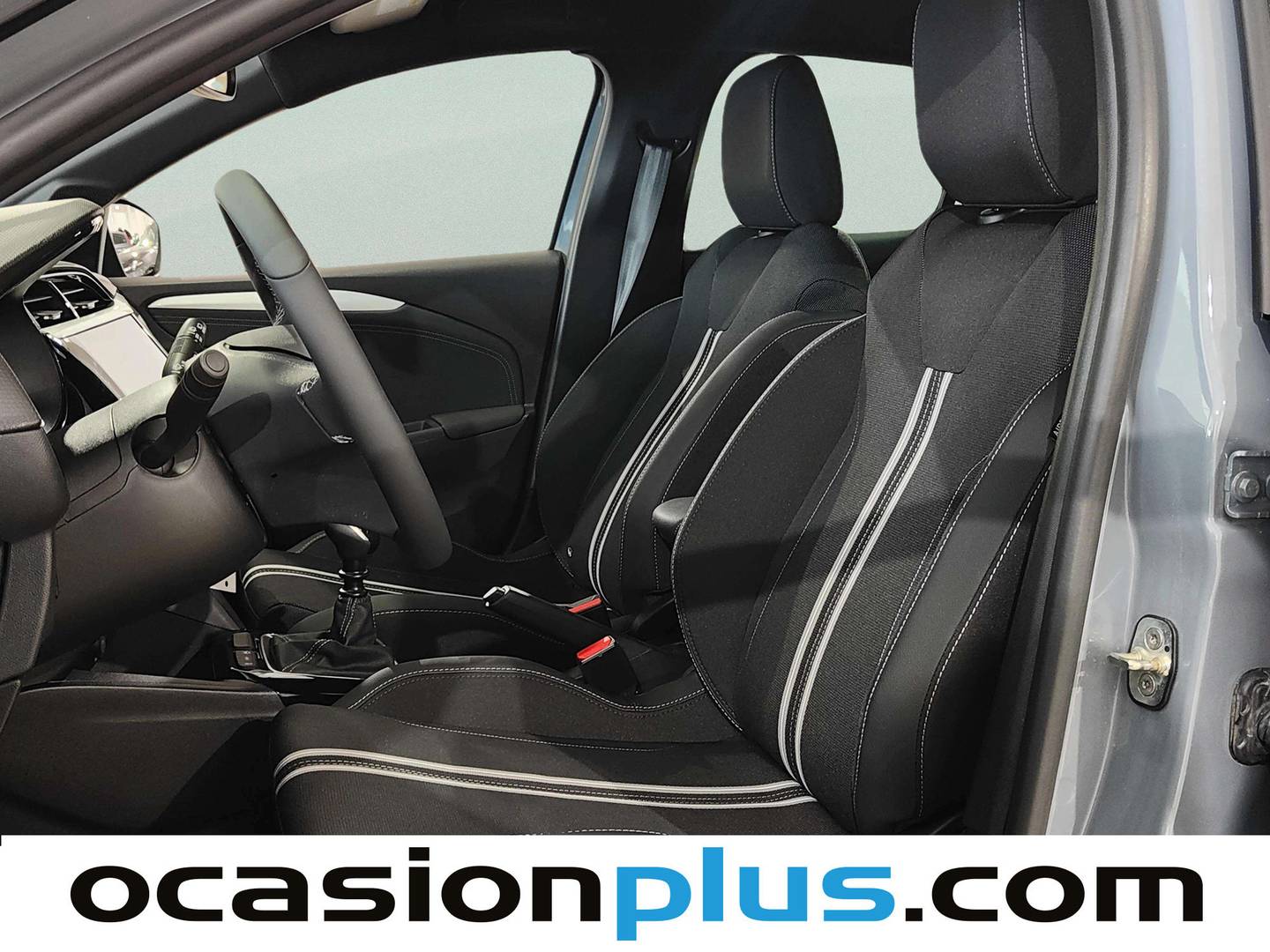 Foto asientos delanteros Opel Corsa Opel Corsa 1.2T XHL GS (100 CV)