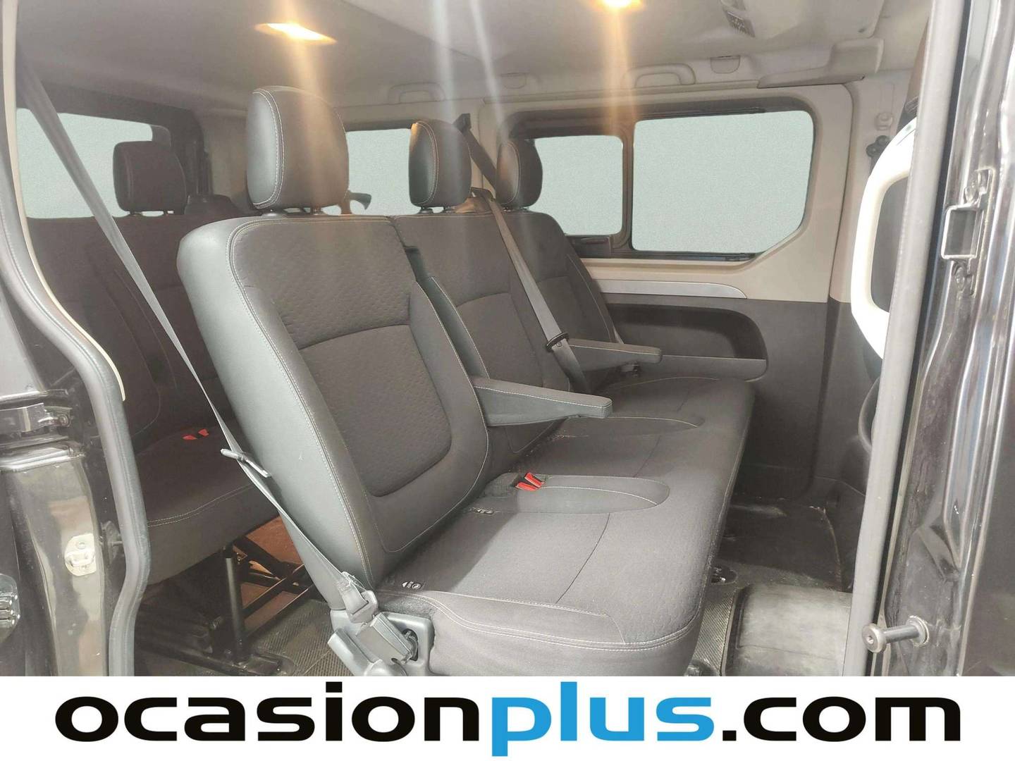 Opel Vivaro Opel Vivaro Combi 1.6 CDTI L2 2.9t Plus-6 (120 CV) 8 Plazas km 0