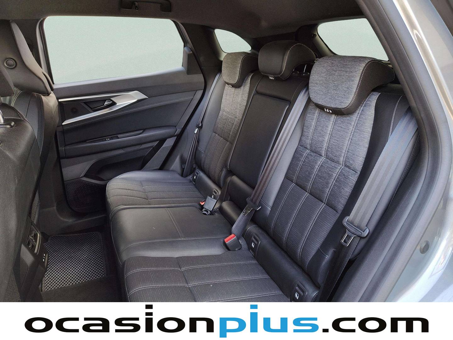 Foto asientos traseros Renault Austral Renault Austral Techno E-Tech Full Hybrid (200 CV)