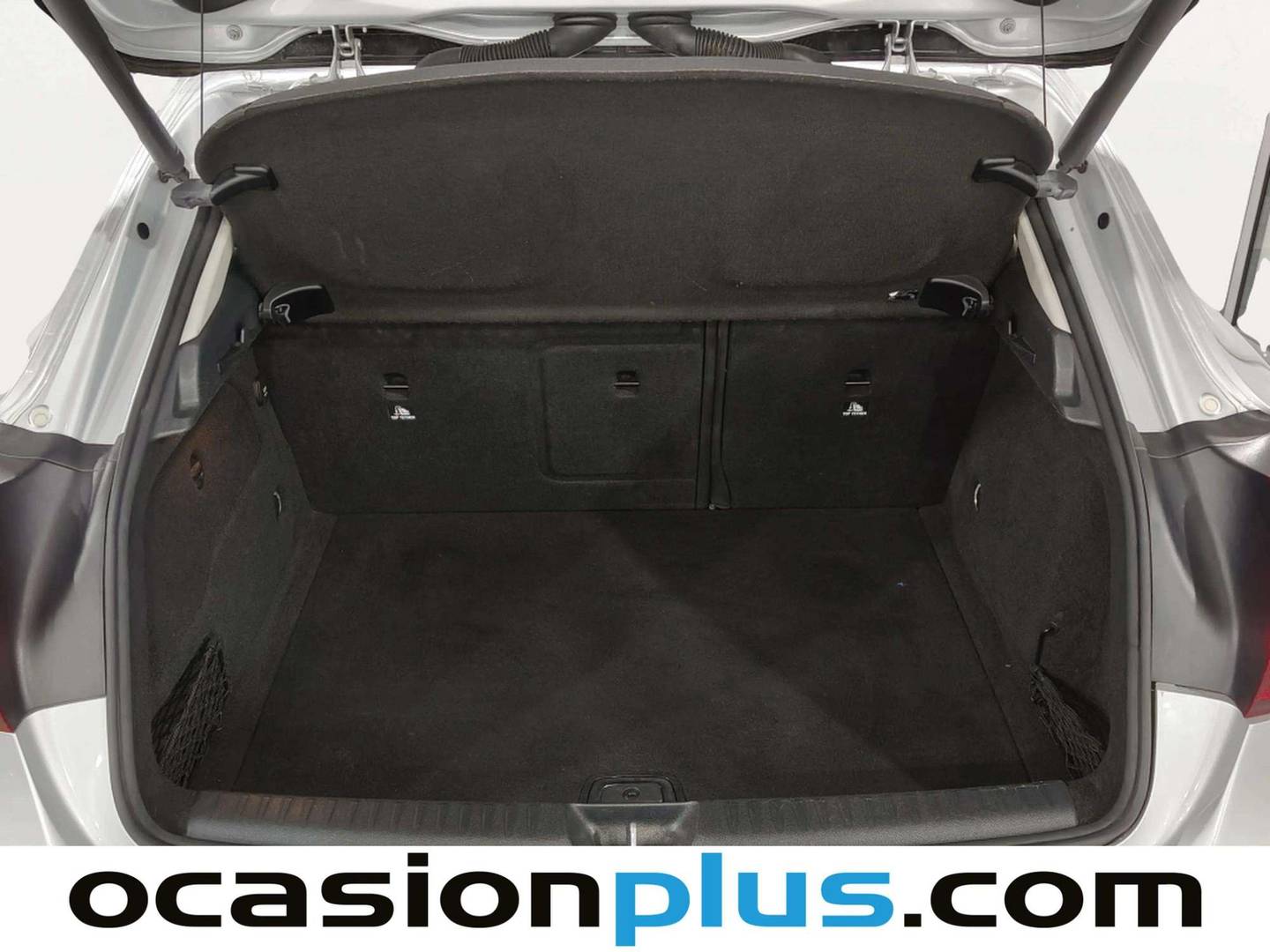 Foto Mercedes GLA Mercedes-Benz GLA 180 (122 CV)