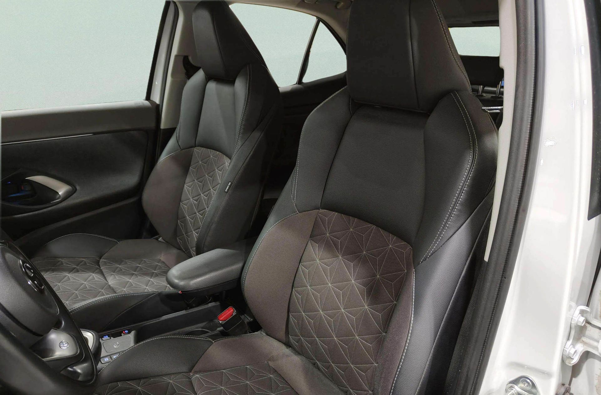 Toyota Yaris Cross 120H Style Plus - foto 8