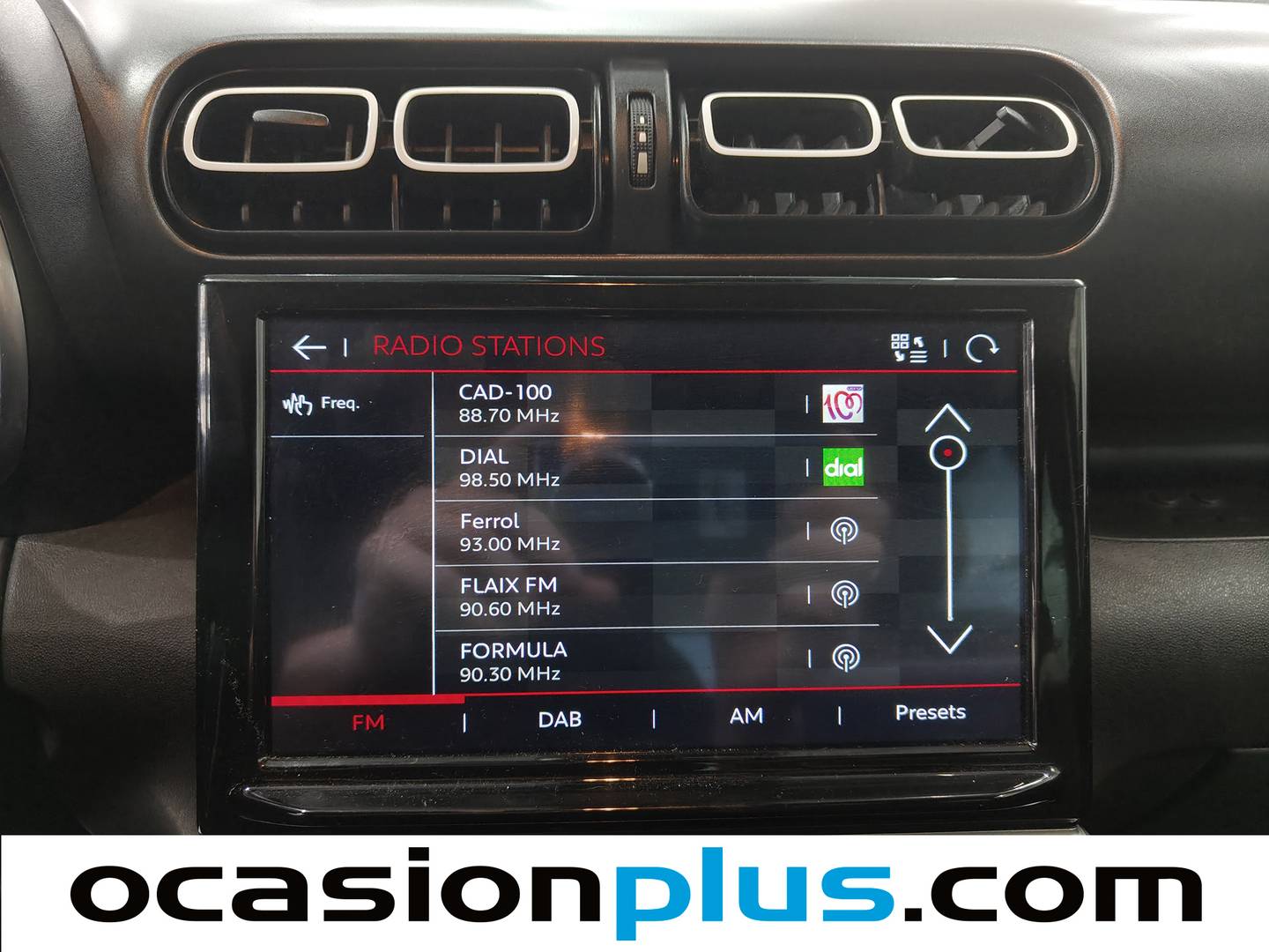 Foto Citroën C3 Aircross Citroen C3 Aircross PureTech 130 Shine Pack EAT6 (131 CV)