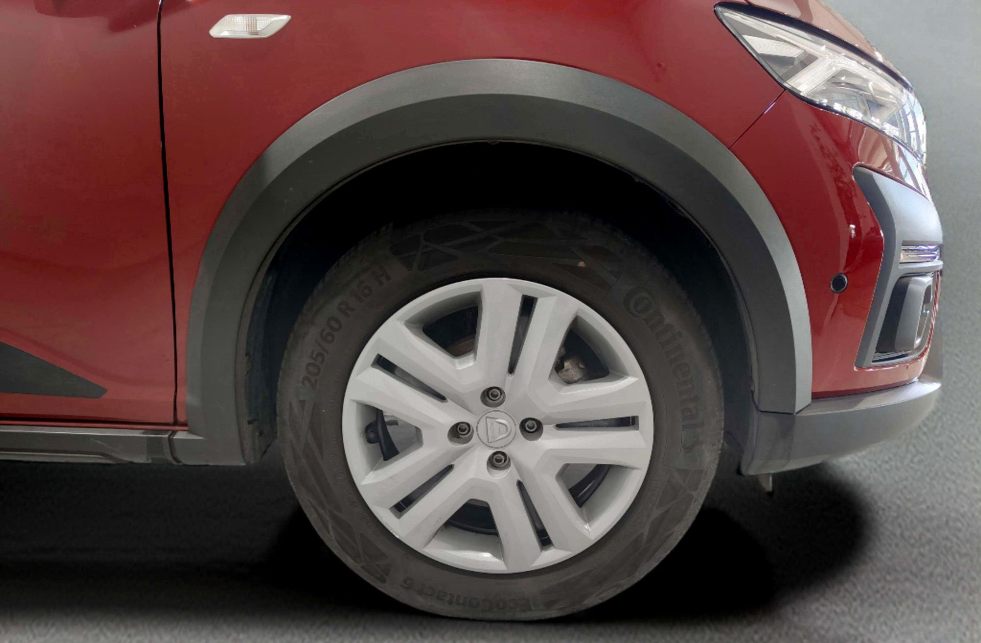 Dacia Sandero Stepway Comfort TCe - foto 39