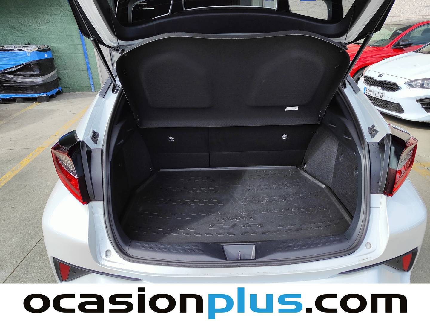 Fotos maletero Toyota C-HR Toyota C-HR 1.8 125H Advance (122 CV)