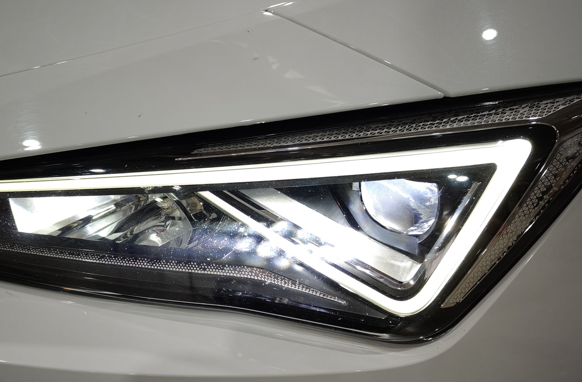 SEAT León 1.0 TSI FR 25 Aniversario - foto 16