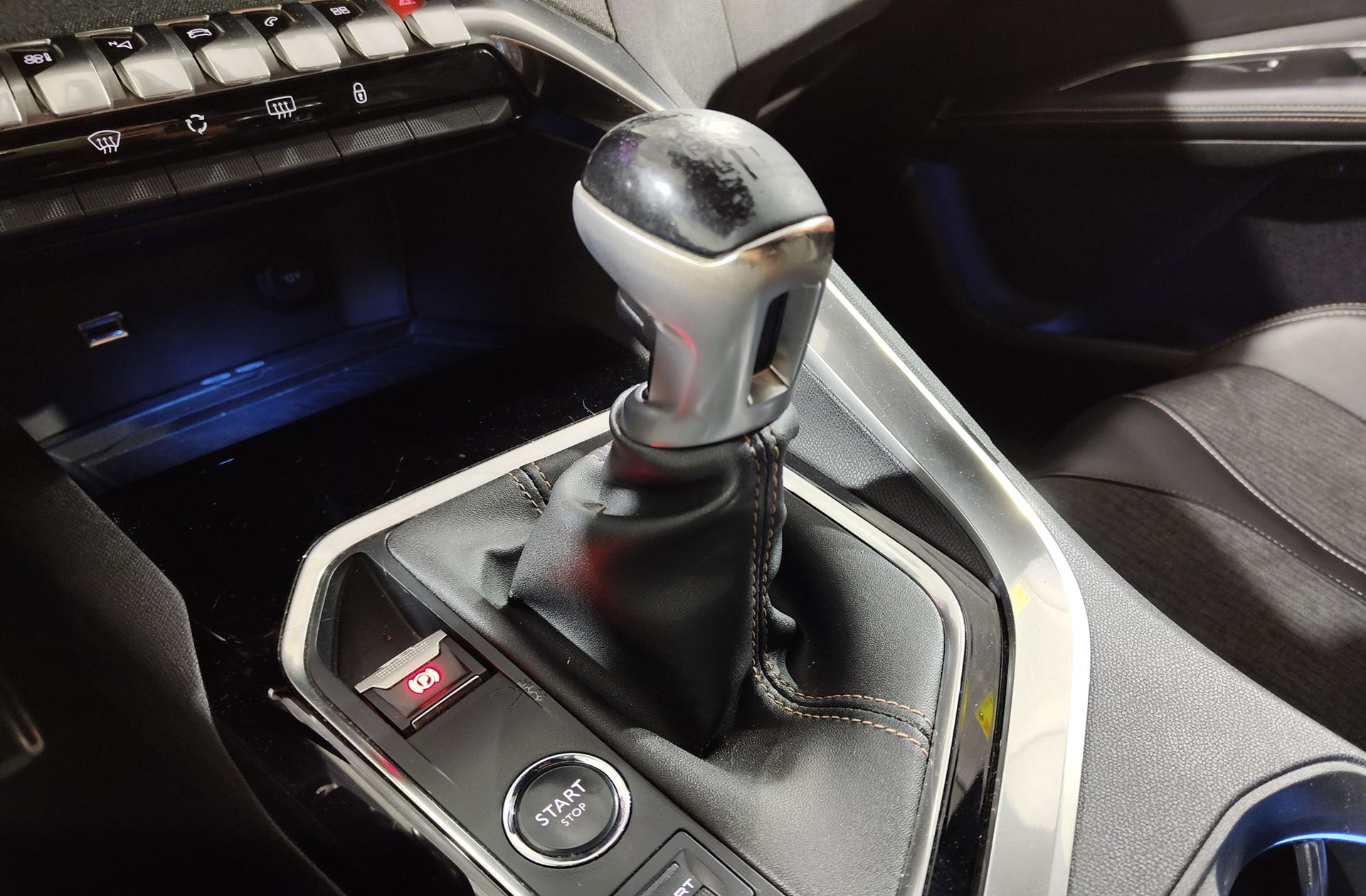 Peugeot 3008 BlueHDi 130 GT Line - foto 5
