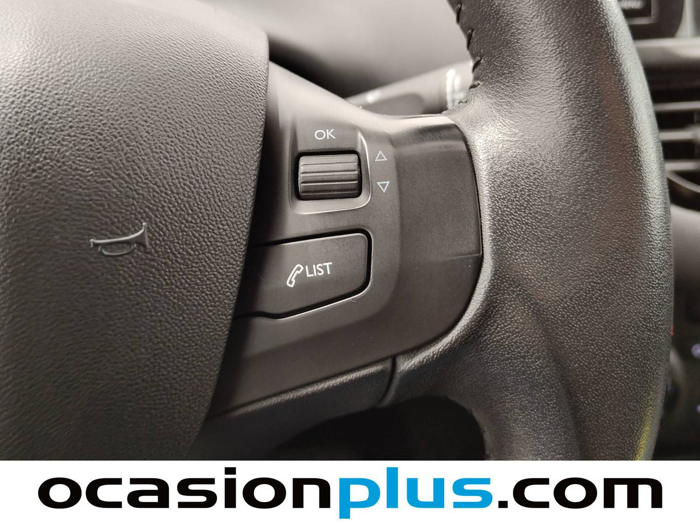 Peugeot 208 Peugeot 208 1.2 PureTech Active (82 CV) manual