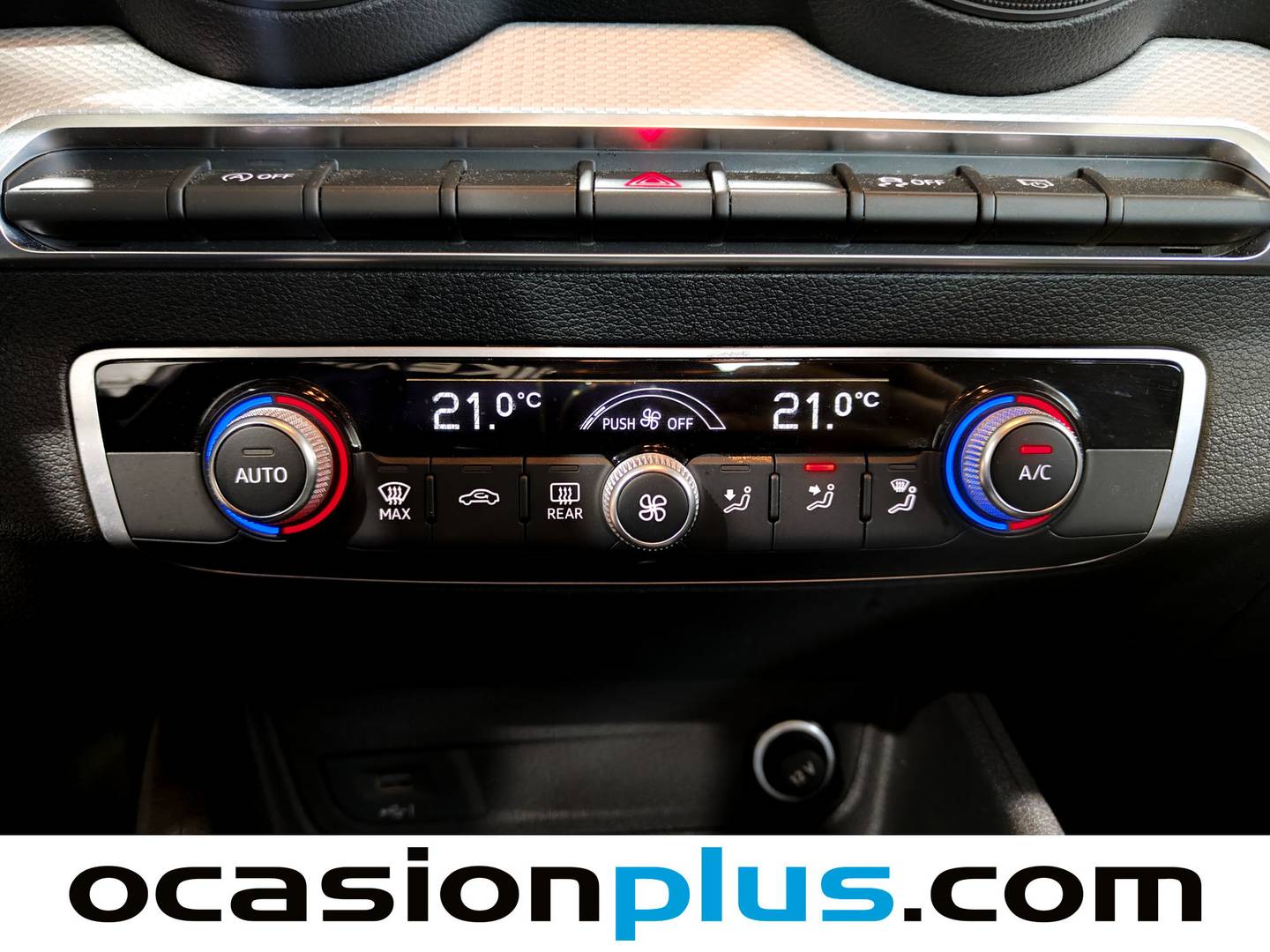 Foto Audi Q2 Audi Q2 Advanced 30 TDI  (116 CV)