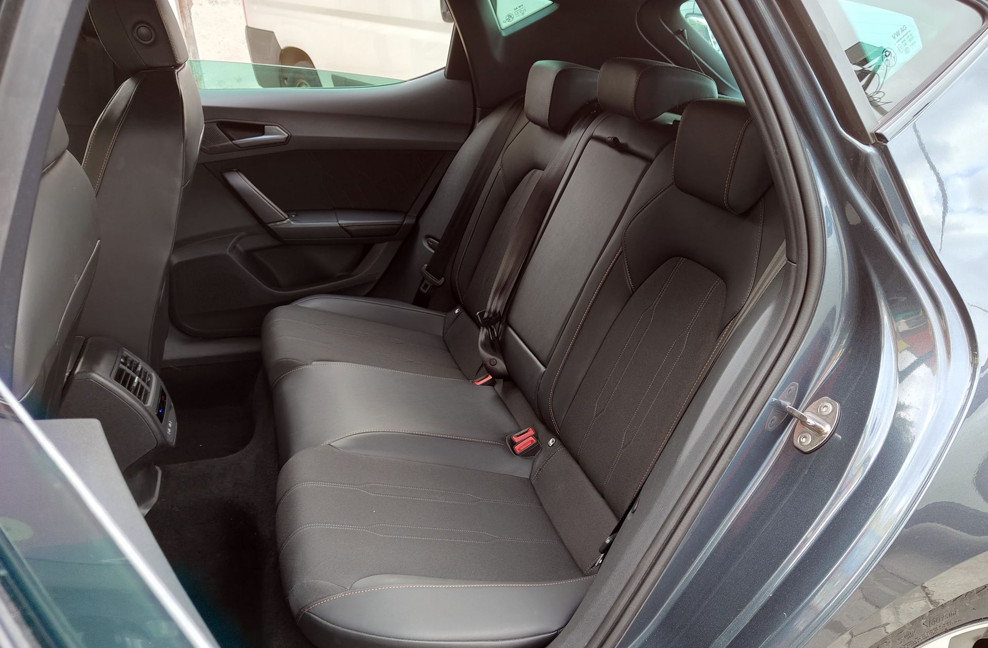 Cupra León 1.5 TSI e-Hybrid DSG - foto 15