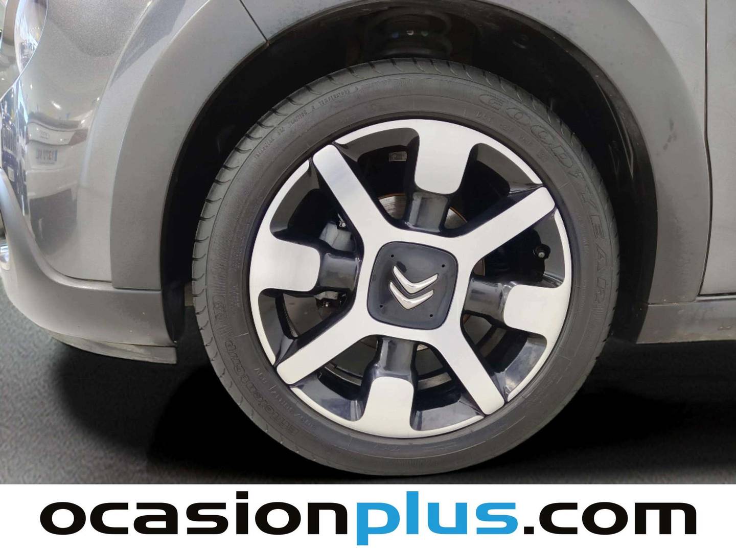 Foto Citroën C3 Citroen C3 PureTech 82 Shine (82 CV)