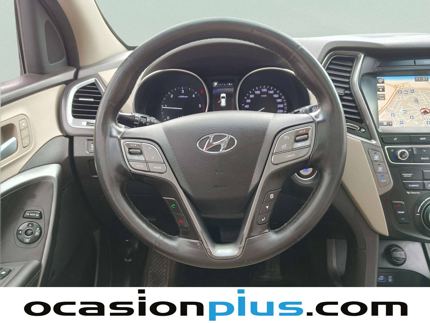 Foto Hyundai Santa Fe Hyundai Santa Fe 2.2 CRDI Style 4x4 Auto (200 CV) 7 Plazas