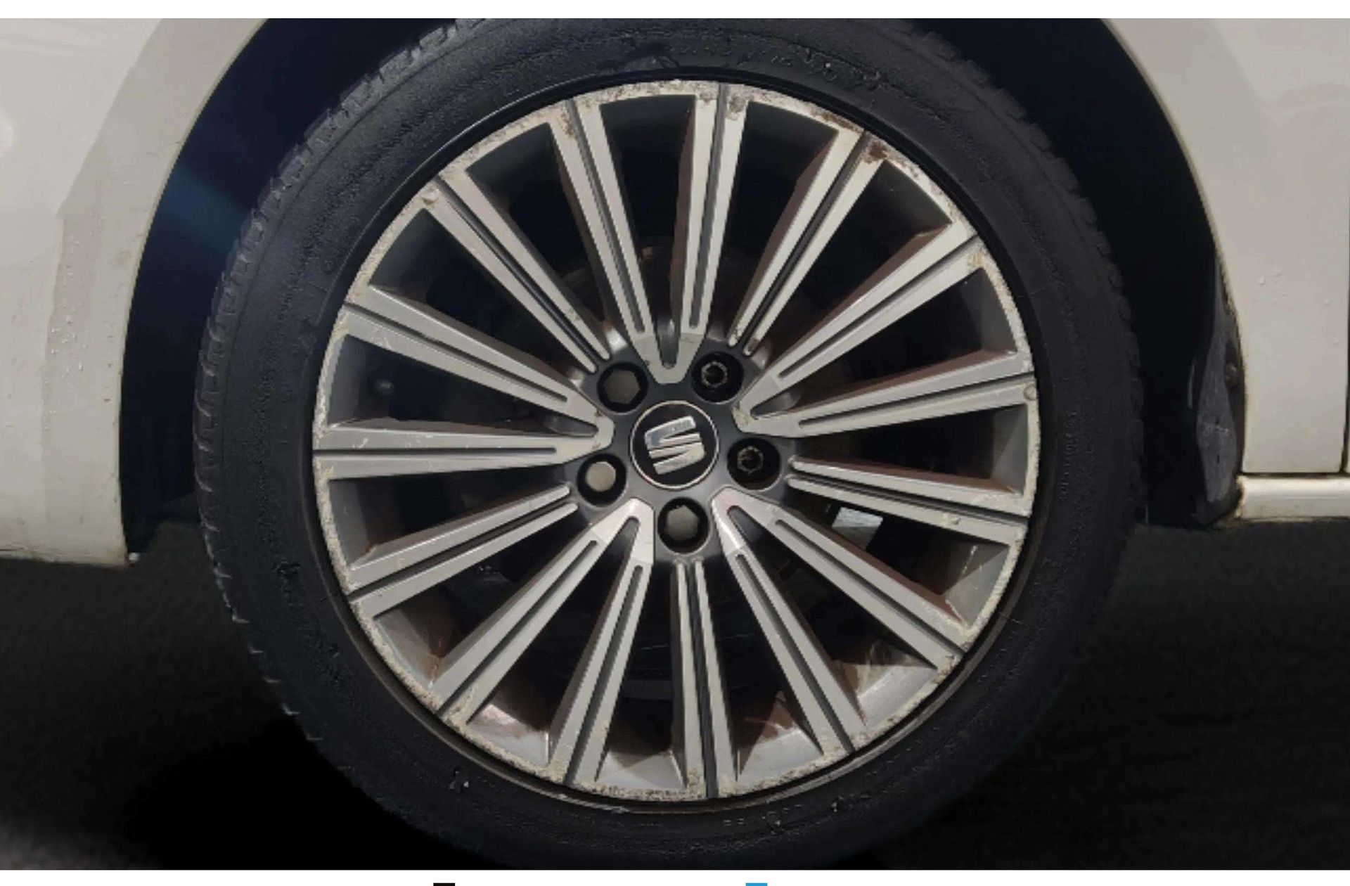SEAT Ibiza 1.4 TDI Style Connect - foto 28