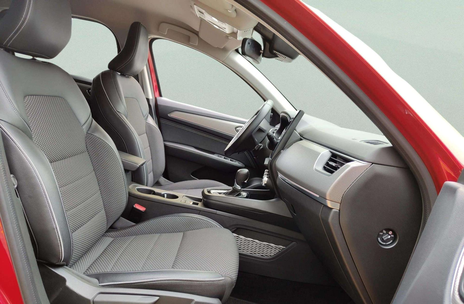 Renault Arkana Zen TCe 140 Mild Hybrid EDC - foto 19