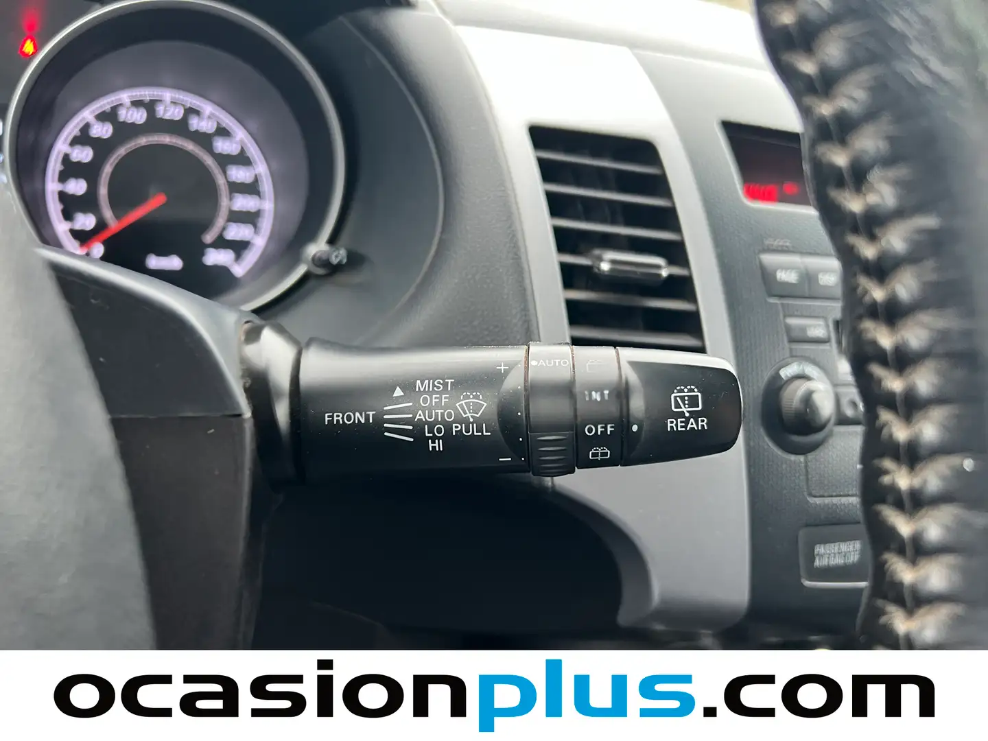 Foto Mitsubishi Outlander Mitsubishi Outlander 220 DI-D Motion 4WD (177 CV) 7 Plazas