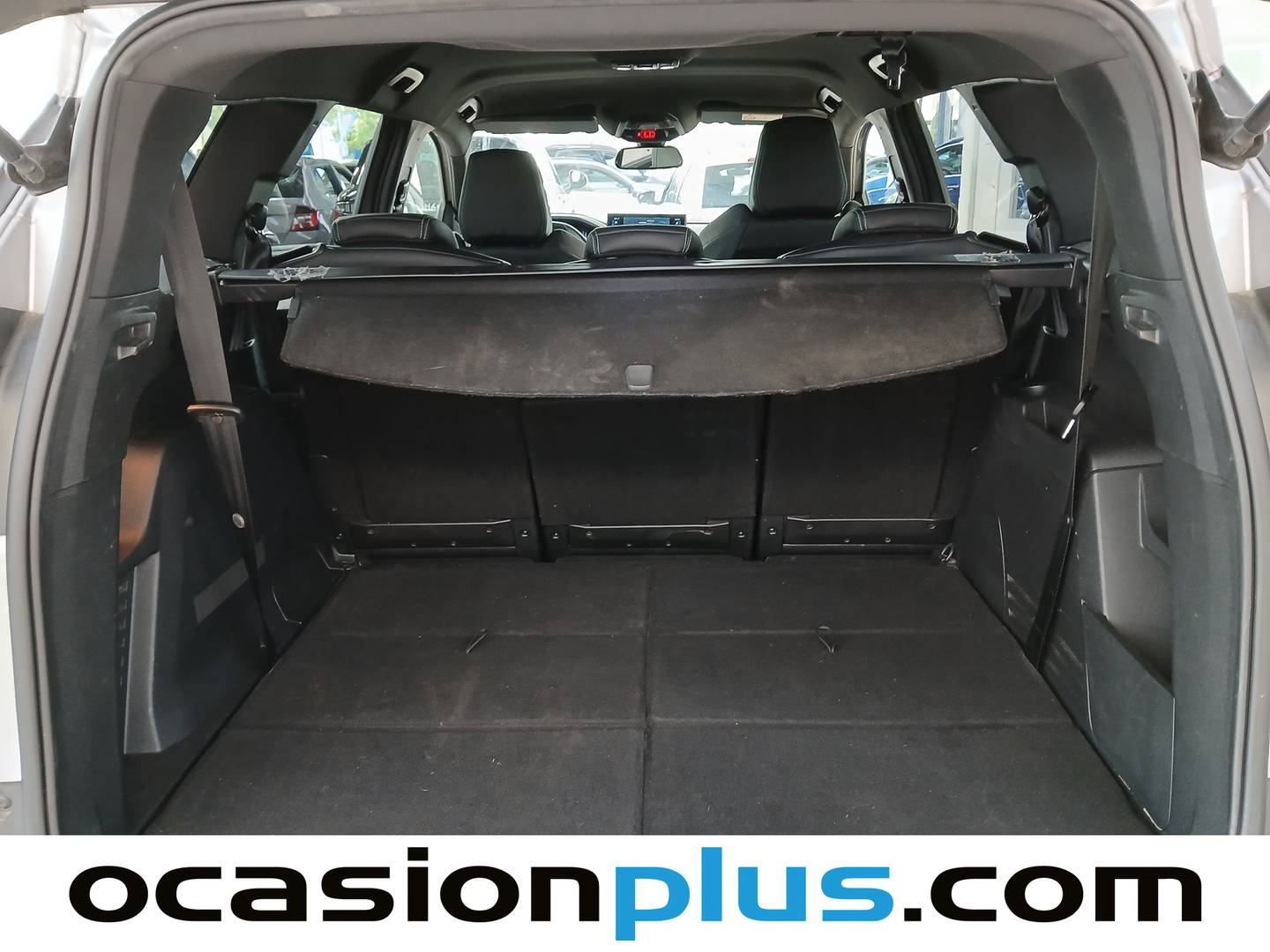 Foto Peugeot 5008 Peugeot 5008 PureTech 130 S&S Allure Pack (130 CV) 7 Plazas siete plazas